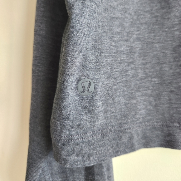 Lululemon Check the Box Long Sleeve Crop Shirt Pocket Tee Heathered Black - Picture 7 of 7